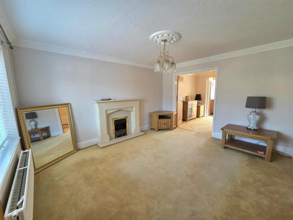 WhatsApp Image 2025-07-10 at 15.18.47.jpeg