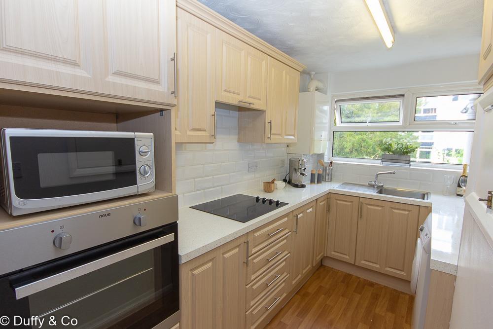 8 Tennyson Ct (15 of 15).jpg