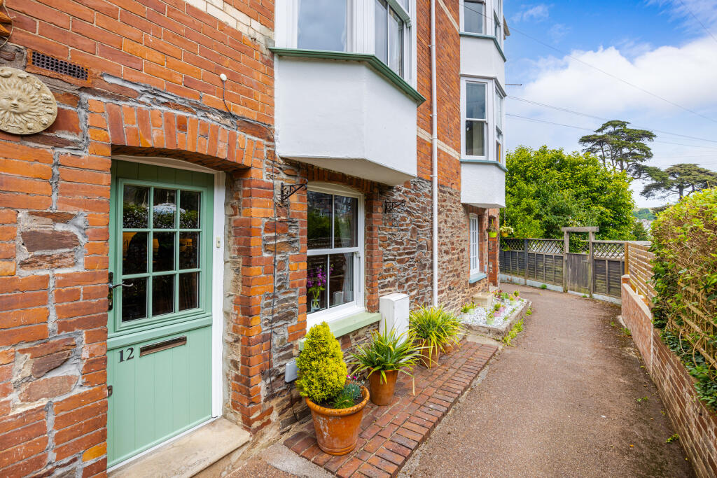 7 Stable Door  12 Ford Dartmouth - 250611