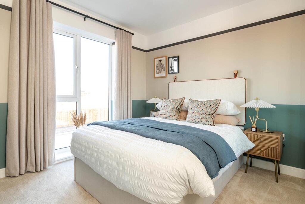 A second double bedroom means you don't need to compromise on space