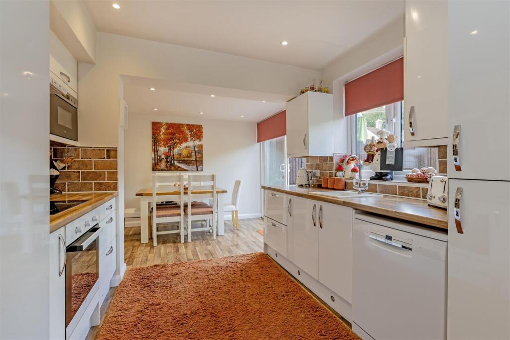 Kitchen-3.jpg