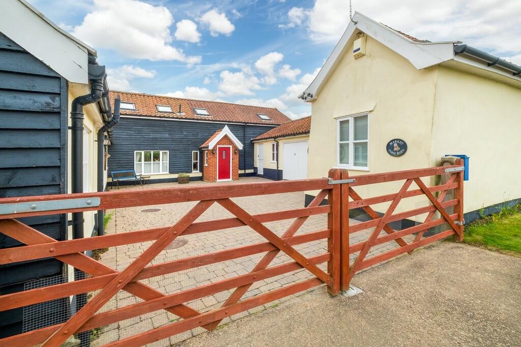 Market Farm Barn-...