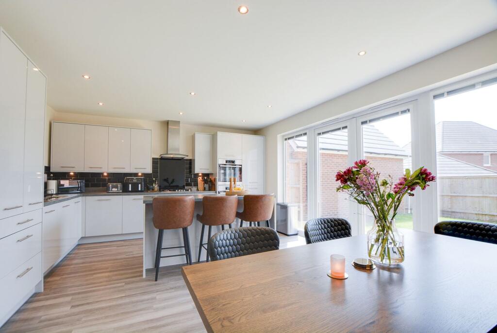 Open Plan Living Fitted Dining Kitchen