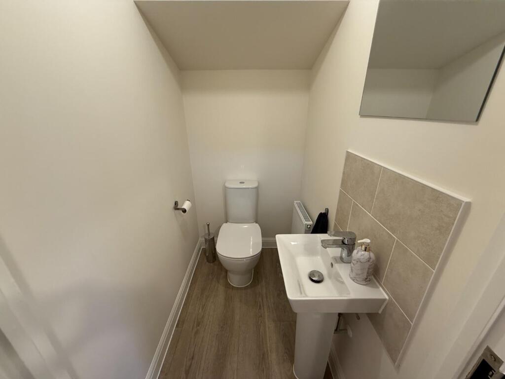 Cloakroom.JPG