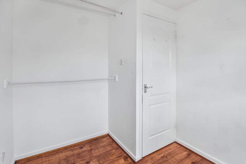 31 Cranberry Lane, Canning Town, London E16 4PD