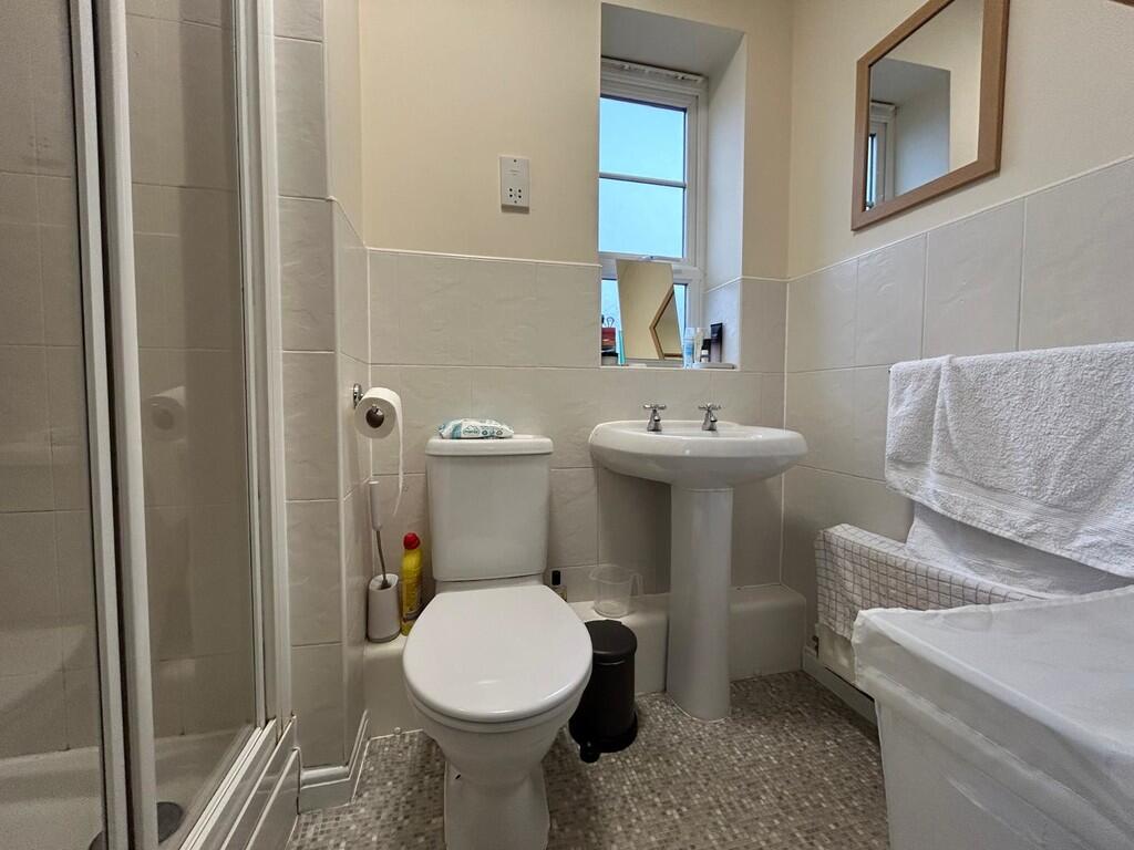 IMG-20250211-WA00...