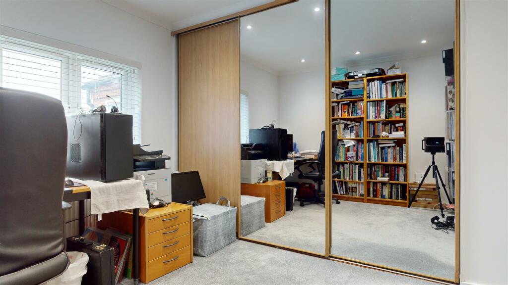 BEDROOM FIVE