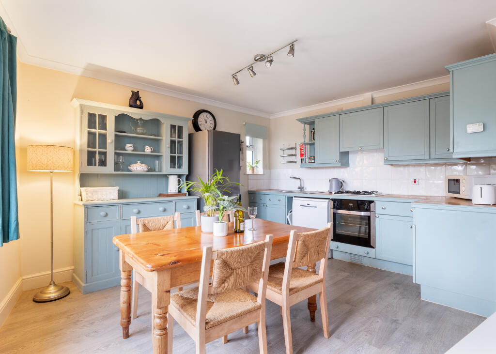 67aa020dcdae8_Trelawney Court 2-10