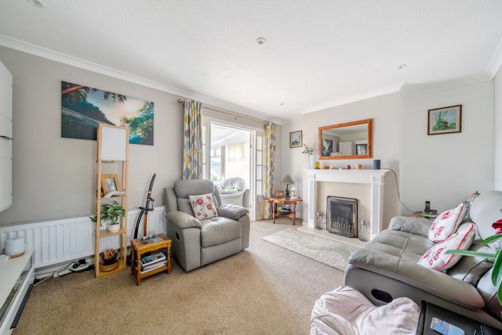 1305050-2-6840752066b27