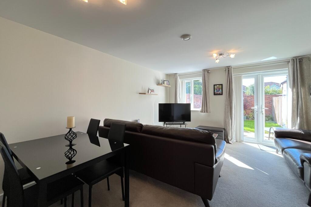 Living/Dining Room