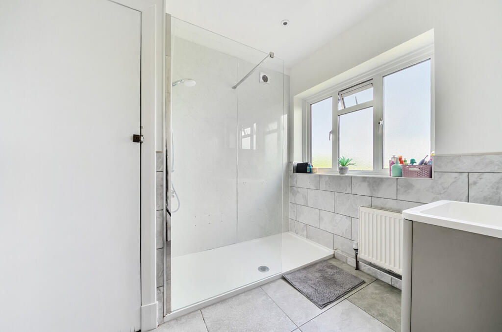 1297394-14-6846f5...