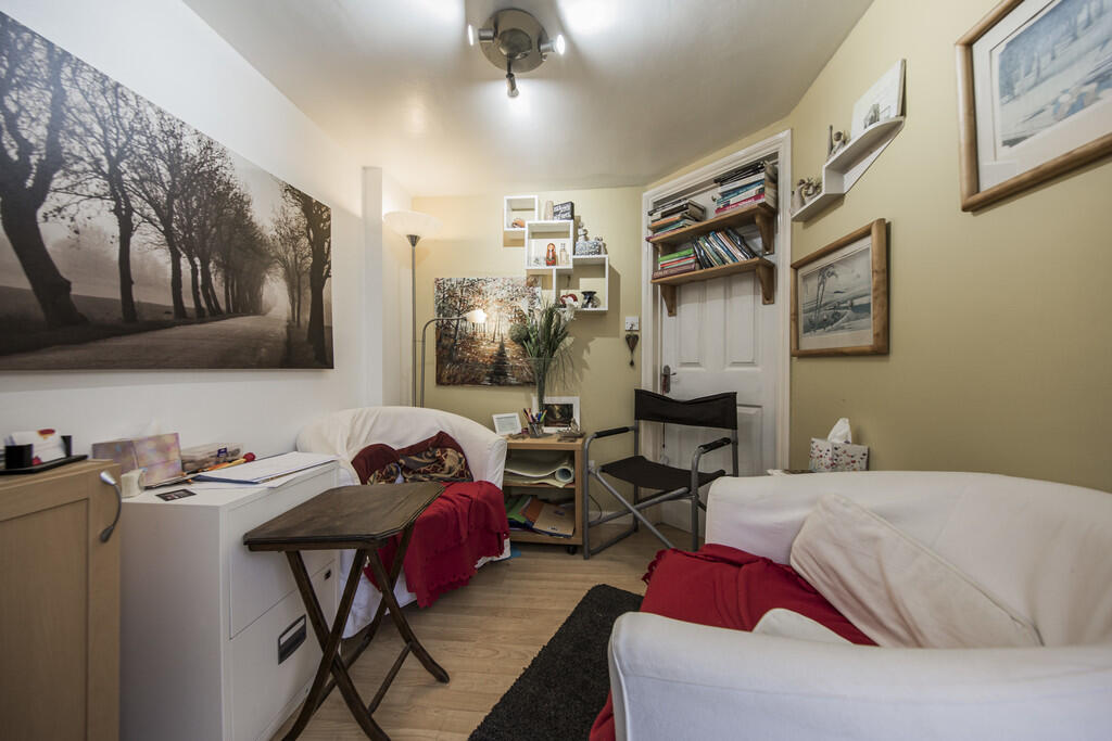 Garden Office - I...