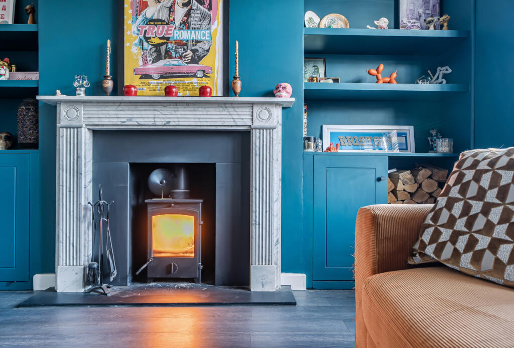 1388154-7-69493dd...