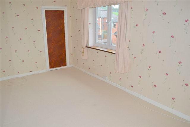 bedroom12.jpg