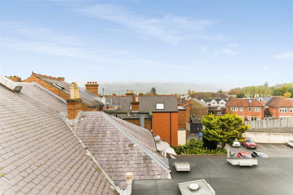 HIGH STREET, 266, FLAT 3-32.jpg