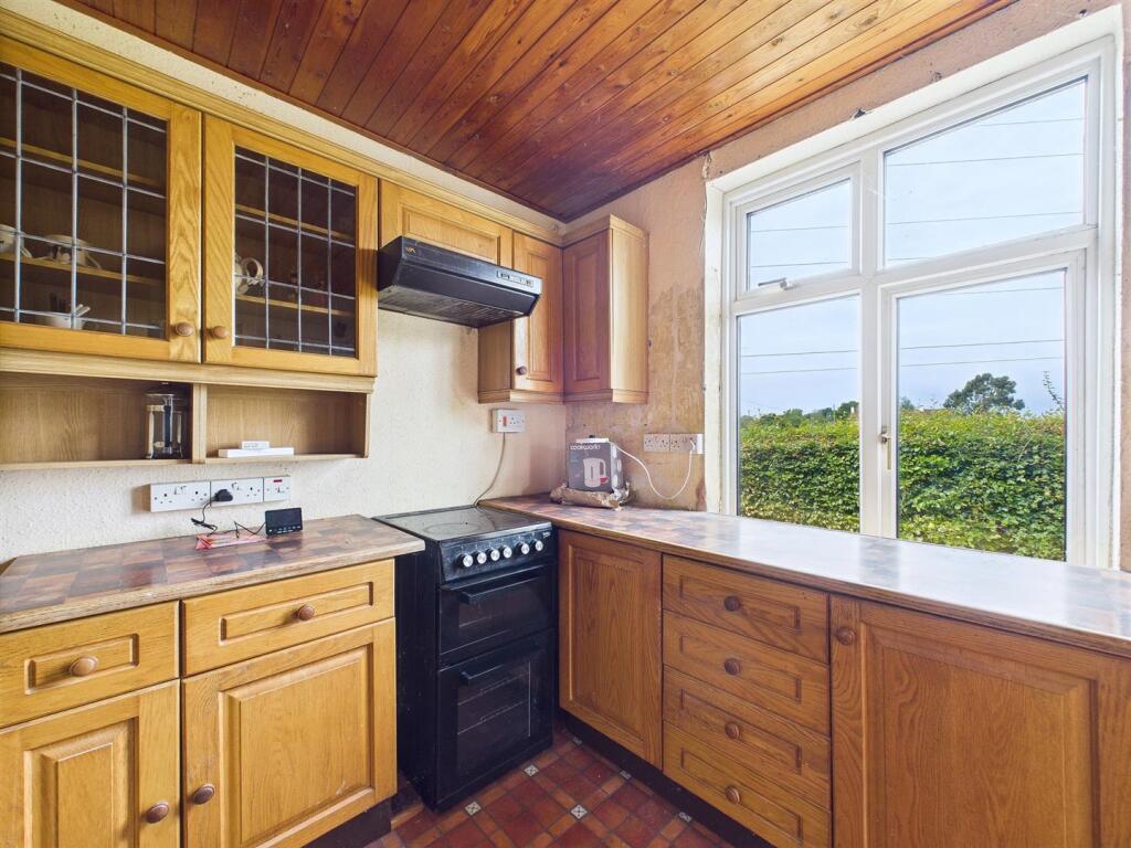 3-bedroom detached bungalow  (38).jpg