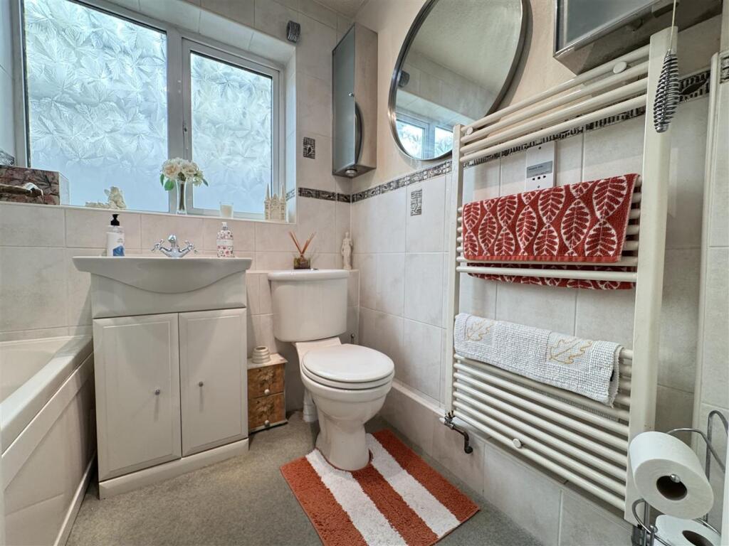 IMG_1123 (Large).JPG