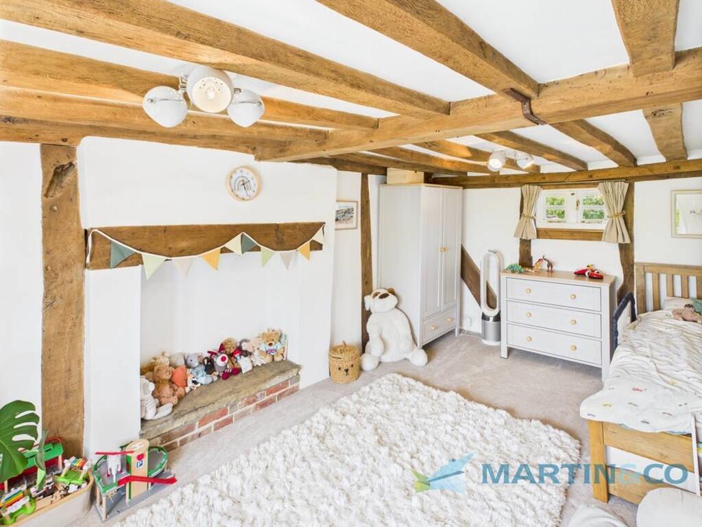 CAM02145G0-PR0073...