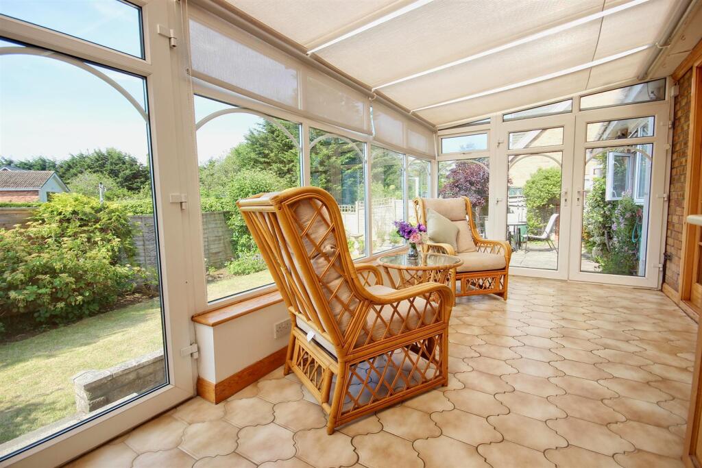 SUN ROOM