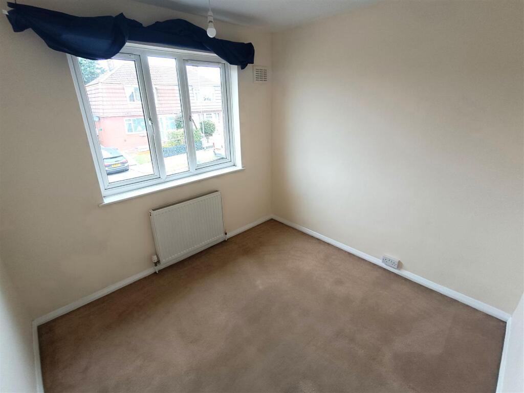 Bedroom 3 .jpg