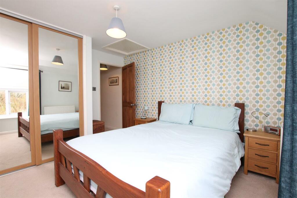 Bedroom 2..JPG