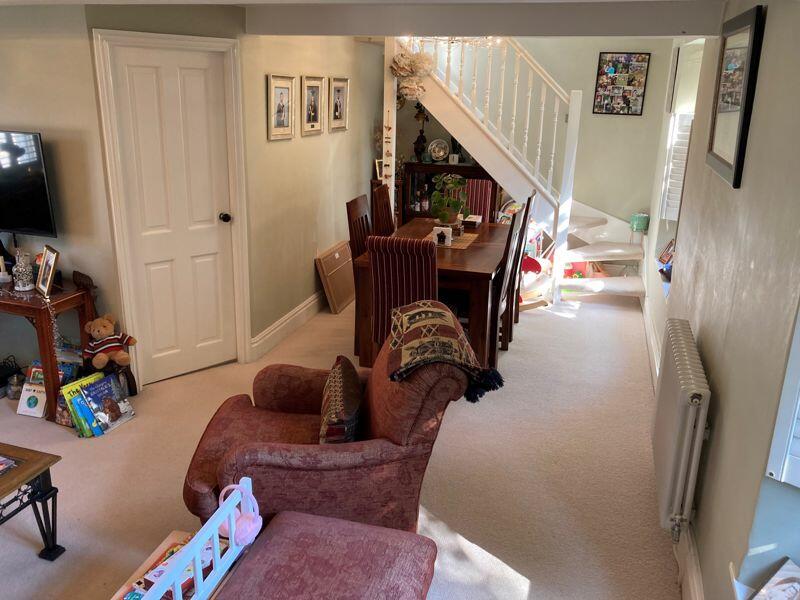Lounge/dining room