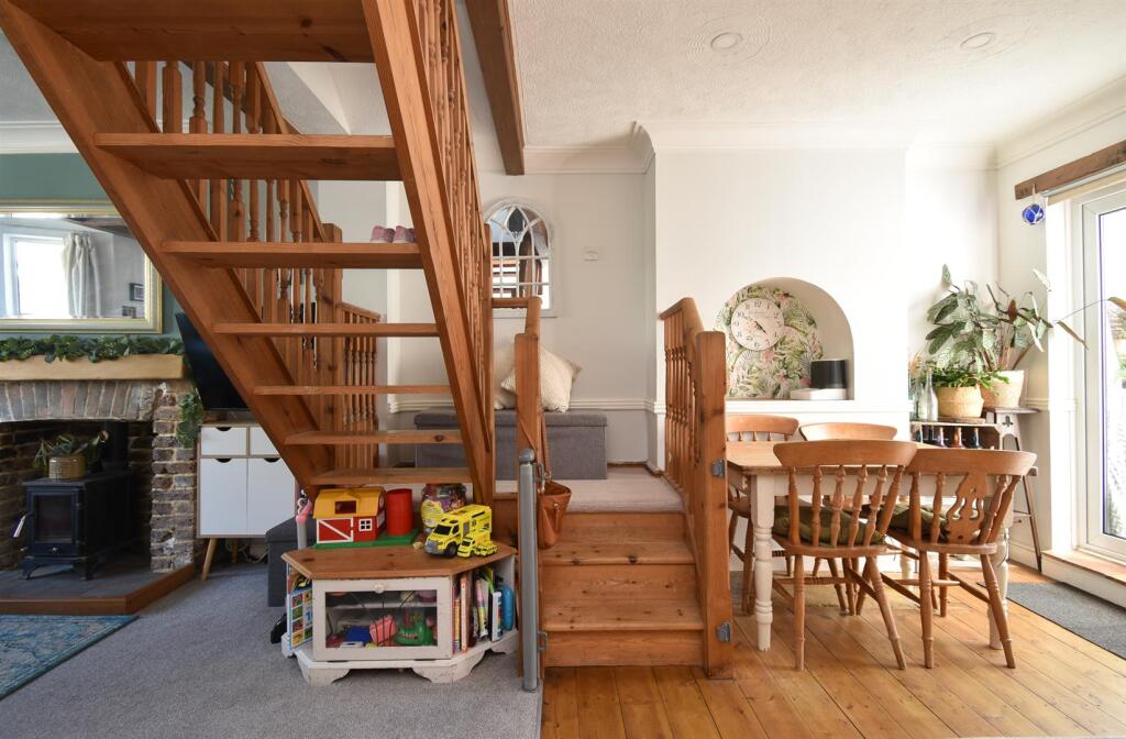 Living &amp; dining room