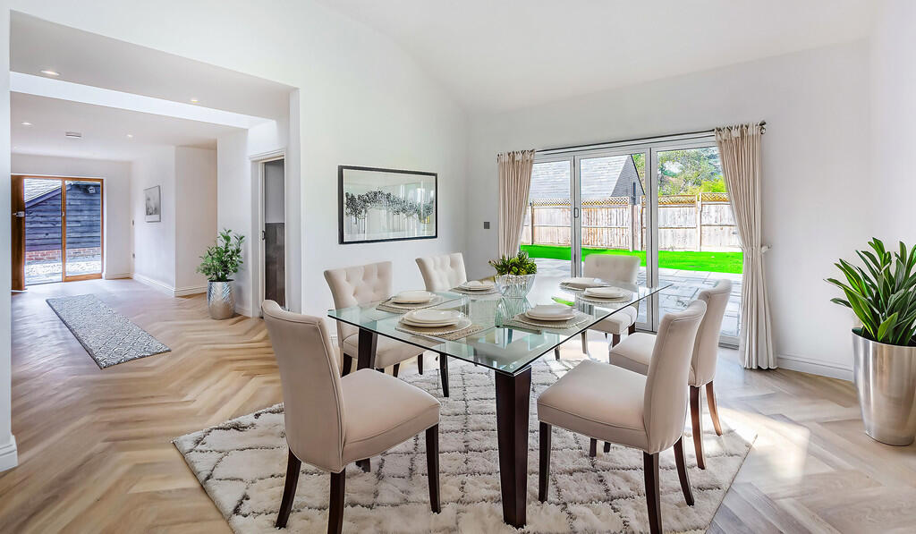 Virtual Staging D...