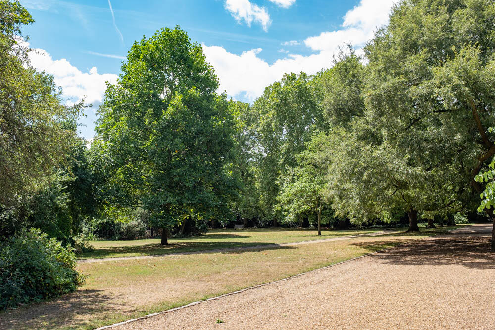 Ladbroke Sq Gdn