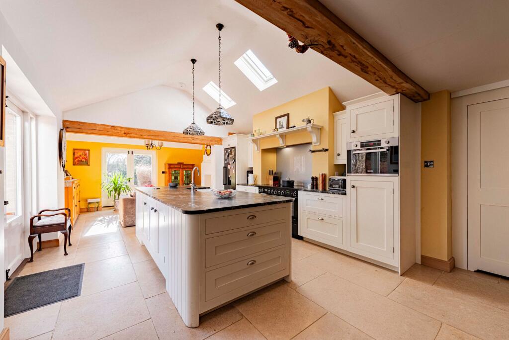 Kitchen (1)