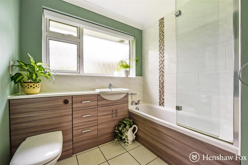 Ph11_5664481 - Copy.jpg