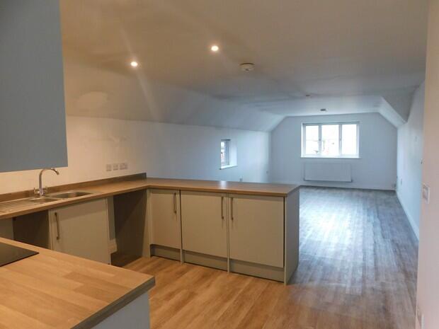 10 Campion Kitchen 3