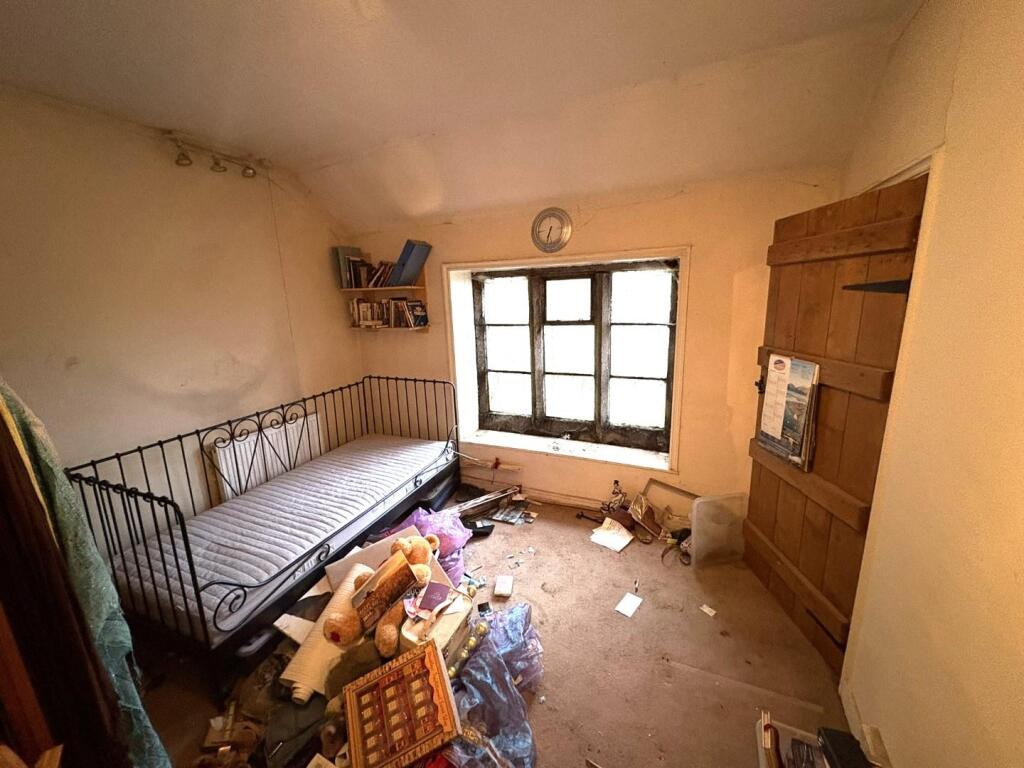 bed 3