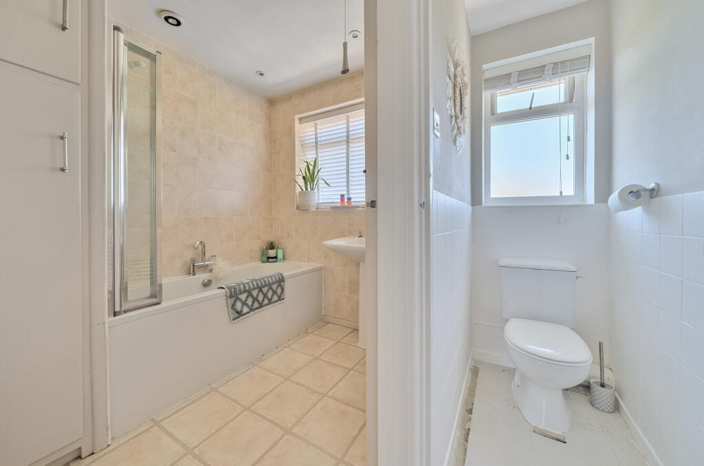 1310927-20-6852db...