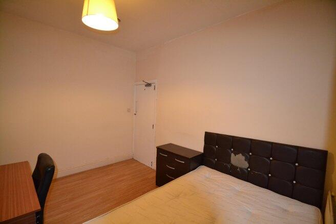 dickenson-road-m13-0nr-995084