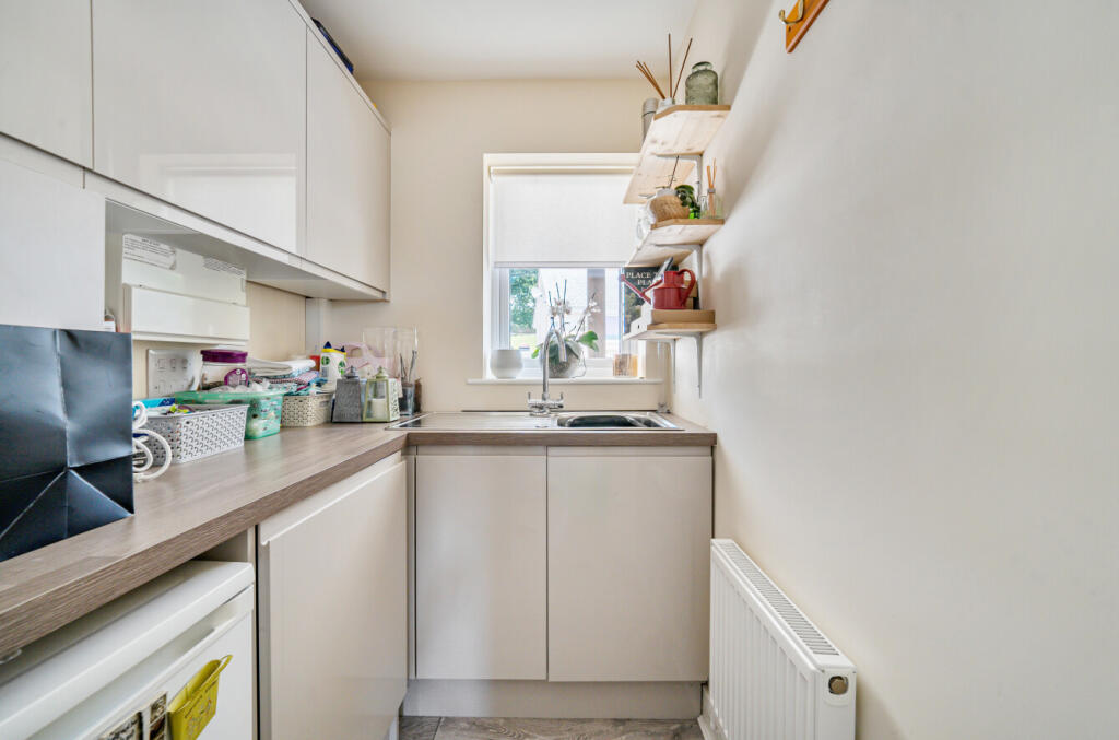 1321687-20-686fc0...