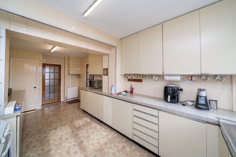 EXTENDED KITCHEN