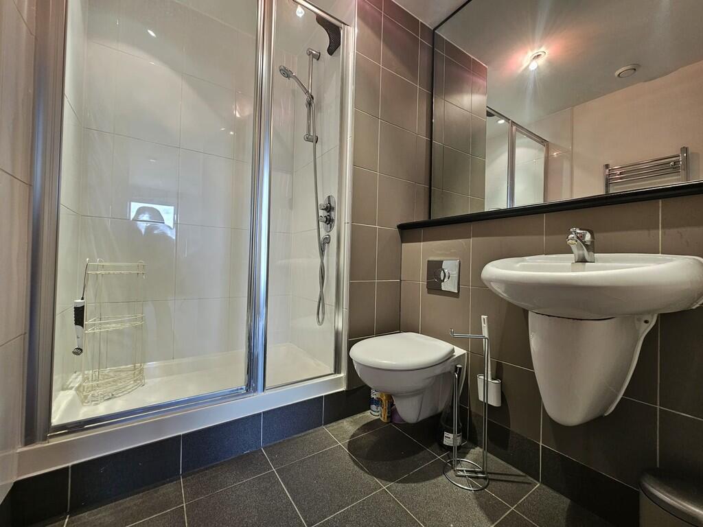 Ensuite