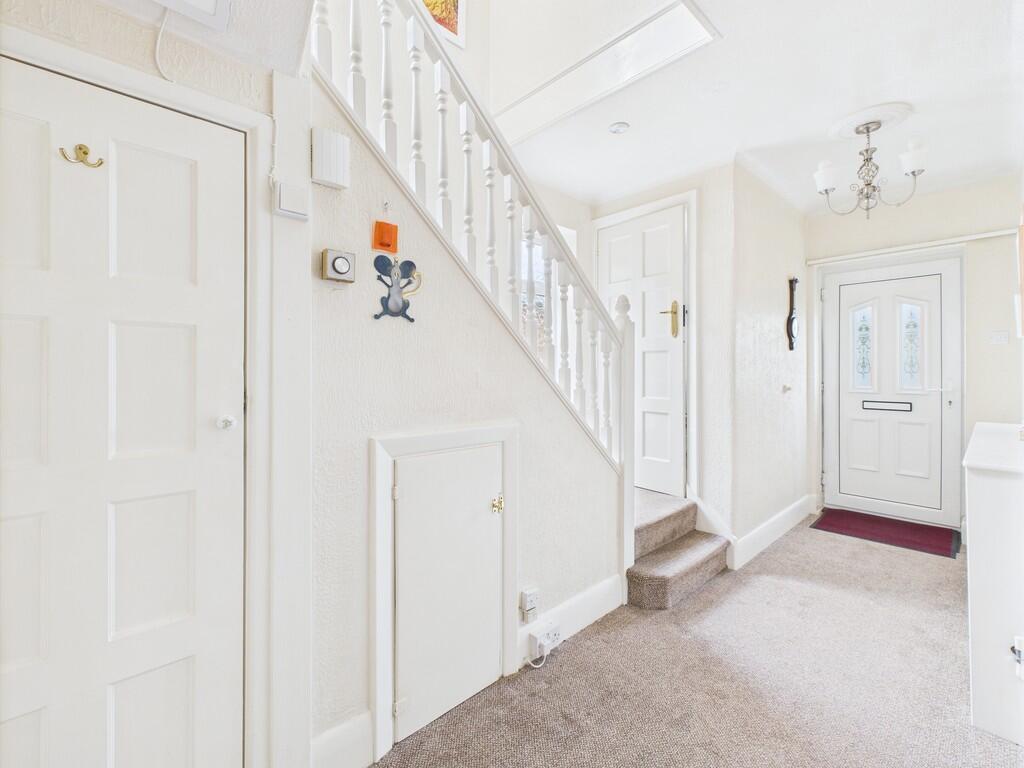 CAM05068G0-PR0035...