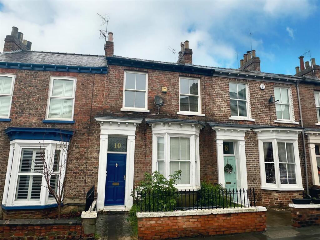 10 Scarcroft.jpg