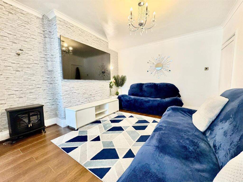 PHOTO-2025-01-30-14-37-57 4.jpg