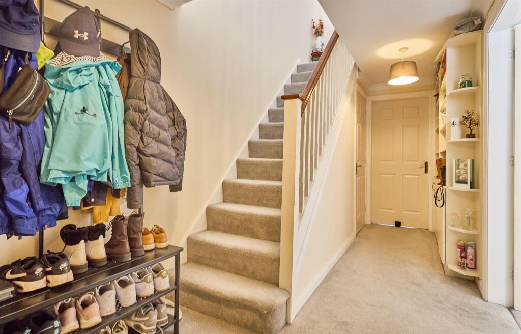 Spacious Entrance Hall