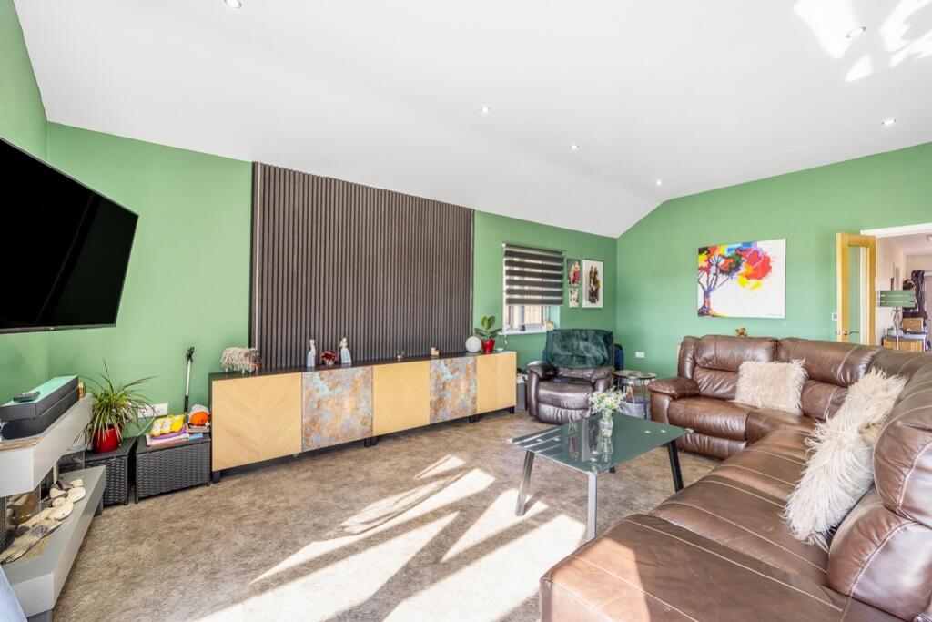 16 Highstock Lane (Gedney Hill)-22