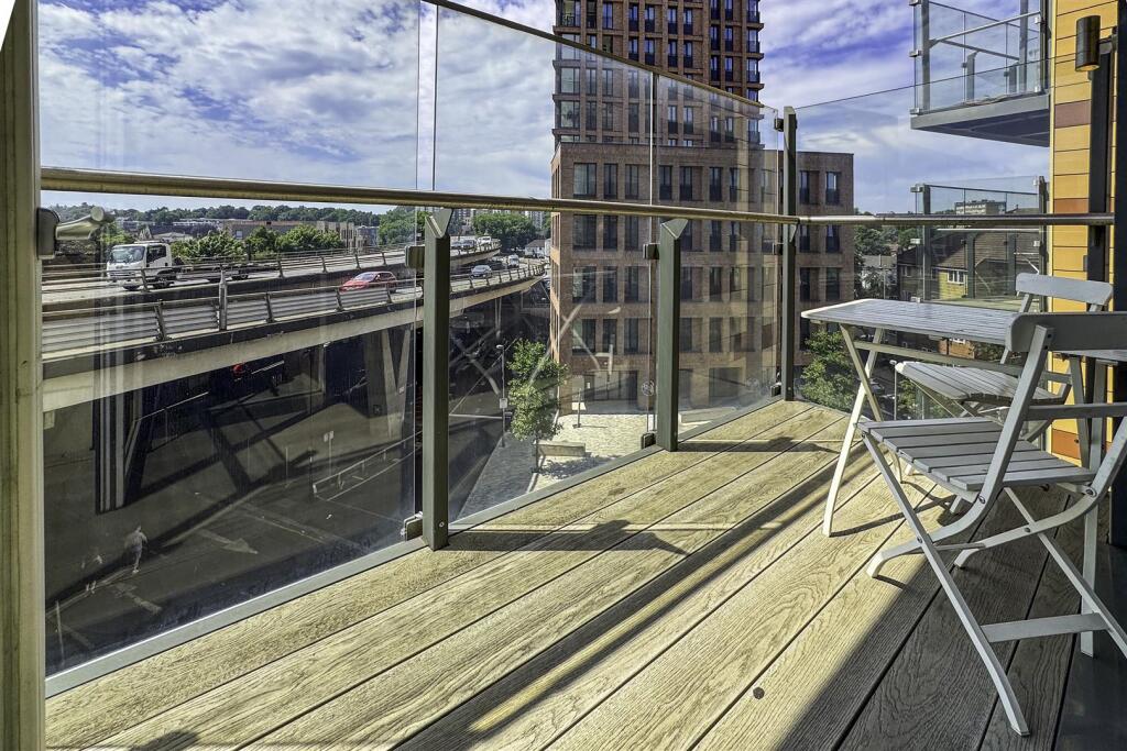 09 To Let 1 Bedroom Flat Croyron www.islingtonprop