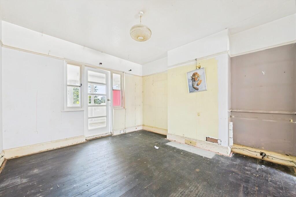 6ae14a55-CAM01085...