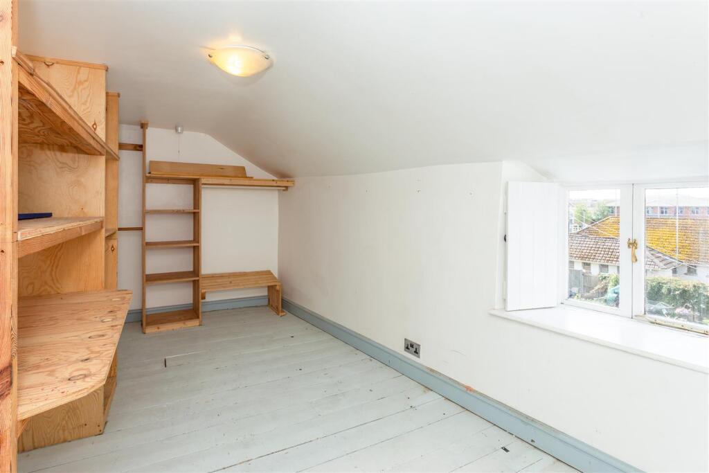 Bedroom Three Study.jpg