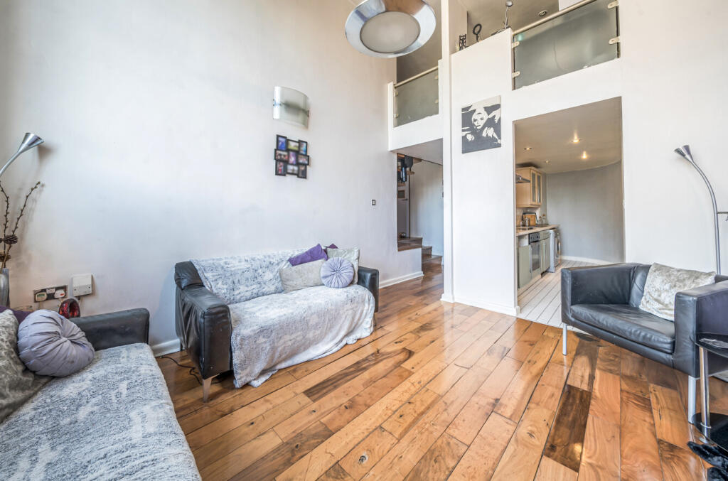 1350430-9-68bee52...