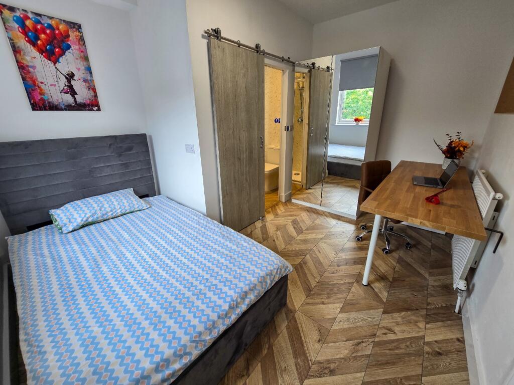 WhatsApp Image 2025-08-20 at 14.25.49 (2).jpeg