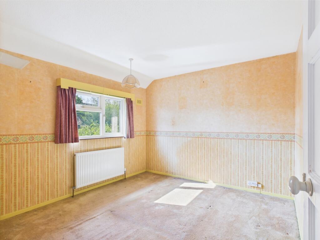 CAM01338G0-PR0104-STILL001