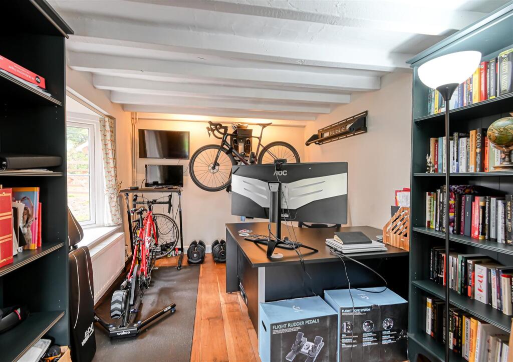 Orchard Cottage-01.jpg